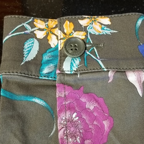 Lane Bryant Floral Utility Jacket - Picture 8 of 13